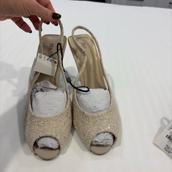 Zara Shoes - Zara Beige Tweed Peep-Toe Slingback Heels with Gold Trim